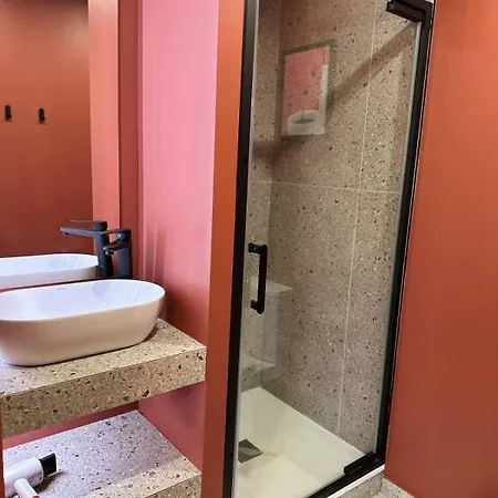 Penzion D'hotes - Salles De Bain Privatives *